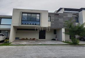 Foto de inmueble en ENRIQUE LIMÓN DIAZ, Col. Santa Anita C.P. 45645, Tlajomulco de Zúñiga