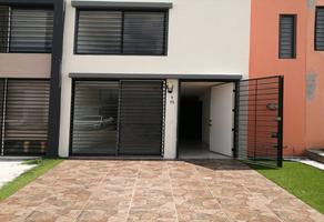 Foto de inmueble en AV VISTA PTE #924 Calle, Col. Santa Cruz de las Flores C.P. 45640, Tlajomulco de Zúñiga