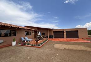 Foto de inmueble en pinares, Col. Tapalpa C.P. 49340, Tapalpa