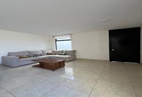 Foto de inmueble en CALLE PAROTA, Col. Tequila Centro C.P. 46400, Tequila