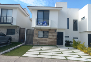 Foto de inmueble en UNIDAD PRIVATIVA 102 CIENTO DOS Y LA FINCA AHÍ CONSTRUIDA DEL CONDOMINIO MANZANA 3 TRES, LOTE 0 TRES, Col. Tlajomulco Centro C.P. 45640, Tlajomulco de Zúñiga