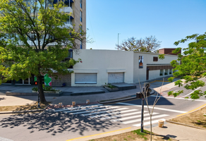 Foto de inmueble en Glorieta Minerva, Col. Vallarta Poniente C.P. 44110, Guadalajara