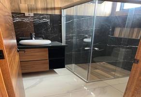 Foto de inmueble en Av. Valle de los imperios, Col. Valle Imperial C.P. 45134, Zapopan