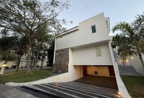 Foto de inmueble en Av . San Arturo Poniente, Col. Valle Real C.P. 45019, Zapopan