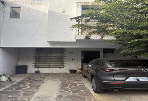Foto de inmueble en Cto Valle Grande 120, Residencial Valle del Sur, 45601 San Pedro Tlaquepaque, Jal., México, Col. Valle del Sur C.P. 45601, San Pedro Tlaquepaque