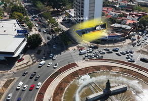 Foto de inmueble en Av. Ignacio L Vallarta, Col. Villaseñor C.P. 44600, Guadalajara