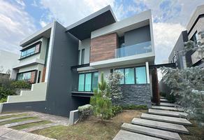 Foto de inmueble en Avenida Universidad, Col. Virreyes Residencial C.P. 45110, Zapopan