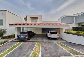 Foto de inmueble en Av LA PRADERA, Col. Zoi Cañadas C.P. 45133, Zapopan