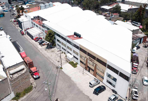 Foto de inmueble en Avenida Urbina, Col. Barrio el Torito C.P. 53460, Naucalpan de Juárez