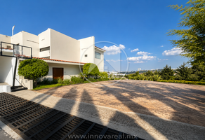 Foto de inmueble en : Nueva Andalucía, Col. Bosque Esmeralda C.P. 52930, Atizapán de Zaragoza