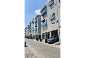 Foto de inmueble en Zona Esmeralda, Col. Bosque Esmeralda C.P. 52930, Atizapán de Zaragoza