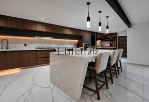 Foto de inmueble en Cronistas, Col. Ciudad Satélite C.P. 53100, Naucalpan de Juárez