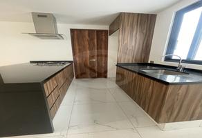 Foto de inmueble en Cto. Circunvalacion Pte., Col. Ciudad Satélite C.P. 53100, Naucalpan de Juárez