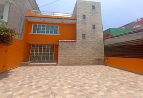 Foto de inmueble en Fraccionamiento El Trebol, Col. El Trébol C.P. 54614, Tepotzotlán