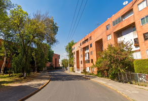 Foto de inmueble en Calle Benito Juárez, Col. Ex Hacienda de En Medio C.P. 54172, Tlalnepantla de Baz