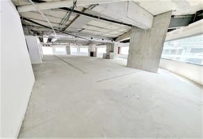 Foto de inmueble en Av. Jesus del Monte, Col. Hacienda de las Palmas C.P. 52763, Huixquilucan
