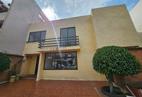 Foto de inmueble en Circuito DE LAS Flores, Jardines DE LA Florida, Col. Jardines de la Florida C.P. 53130, Naucalpan de Juárez