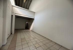 Foto de inmueble en AV LAS ARMAS, Col. La Mora C.P. 54090, Tlalnepantla de Baz
