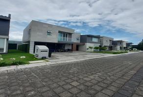 Foto de inmueble en Calle Miguel Hidalgo y Costilla Lote 12 #1561 Norte, Residencial Génova Colonia Providencia, Metepec, Col. La Providencia C.P. 52177, Metepec