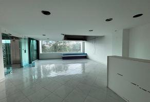 Foto de inmueble en Av. Jinetes, Col. Las Arboledas C.P. 52950, Atizapán de Zaragoza