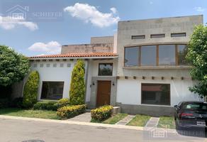 Foto de inmueble en Hermosa Casa en Carretera a Zacango 617, Fraccionamiento Loma Real Metepec, Col. Loma Real C.P. 52150, Metepec
