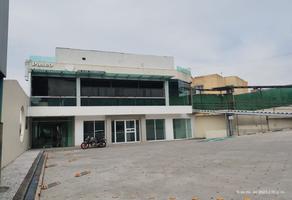 Foto de inmueble en AV. Lomas Verdes, Col. Lomas Verdes 1a Sección C.P. 53120, Naucalpan de Juárez