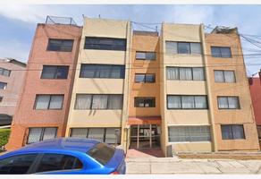 Foto de inmueble en CAPUCHINAS #73, Col. Lomas Verdes (Conjunto Lomas Verdes) C.P. 53120, Naucalpan de Juárez