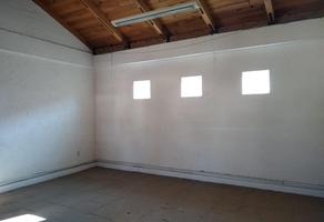 Foto de inmueble en Metepec,  Zona Galerías Metepec, Col. Los Cedros C.P. 52154, Metepec