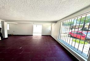 Foto de inmueble en , Col. Los Pirules C.P. 54040, Tlalnepantla de Baz