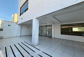 Foto de inmueble en Av. Adolfo Lopez Mateos, Col. Magisterial Vista Bella C.P. 54050, Tlalnepantla de Baz