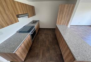 Foto de inmueble en Green Vista Parkway, Col. Mayorazgos del Bosque C.P. 52957, Atizapán de Zaragoza