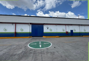 Foto de inmueble en Av. Dr. Gustavo Baz, Col. Niños Héroes C.P. 54017, Tlalnepantla de Baz