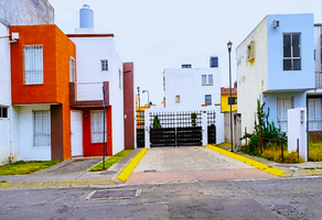 Foto de inmueble en priv Higuera, Col. Parque industrial Cerrillo I C.P. 52004, Lerma
