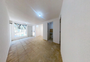 Foto de inmueble en LA VIVIENDA NUMERO DIEZ, DE LA CALLE LAGO AZTECA, CONSTRUIDA SOBRE EL LOTE DE TERRENO NUMERO CUATRO,, Col. Paseos de la Laguna C.P. 55600, Zumpango