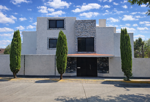Foto de inmueble en San Eduardo, Col. Residencial Santa Cruz C.P. 53128, Naucalpan de Juárez