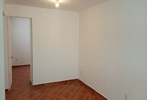 Foto de inmueble en LA VIVIENDA DERECHA, DEL LOTE NUMERO 71 SETENTA Y UNO, DE LA MANZANA 31 TREINTA Y UNO, UBICADA EN LA, Col. San Cayetano Morelos C.P. 50295, Toluca