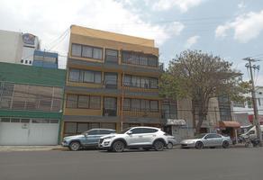Foto de inmueble en Av. Toltecas, Col. San Javier C.P. 54030, Tlalnepantla de Baz