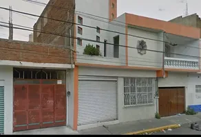 Foto de inmueble en PEDRO CORTEZ PONIENTE #100, Col. Santa Bárbara C.P. 50050, Toluca