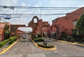 Foto de inmueble en Cruz del Cristo #10, Col. Santa Cruz del Monte C.P. 53110, Naucalpan de Juárez