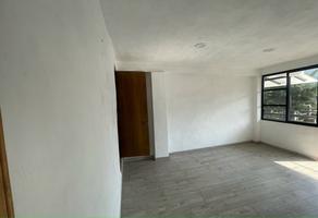 Foto de inmueble en Av. Acatitlán, Col. Santa María Ahuacatlan C.P. 51200, Valle de Bravo