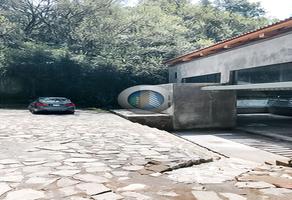 Foto de inmueble en El castellano , Col. Santa María Ahuacatlan C.P. 51200, Valle de Bravo