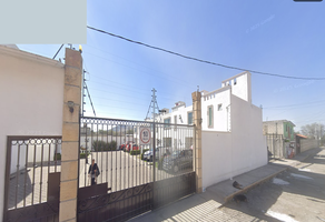 Foto de inmueble en Tepetongo, Col. Tecaxic C.P. 50270, Toluca