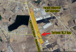 Foto de inmueble en Autopista Toluca - Atlacomulco, Col. Tlachaloya 2a Sección Centro C.P. 50295, Toluca