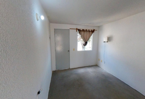 Foto de inmueble en LA UNIDAD “1 D”, MARCADA CON EL NUMERO OFICIAL VEINTISEIS, DEL CONDOMINIO COMERCIALMENTE CONOCIDO CO, Col. URBI Villa del rey C.P. 54693, Huehuetoca