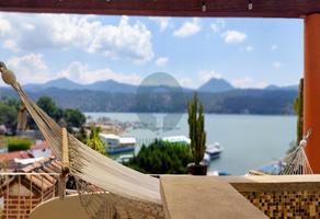 Foto de inmueble en Departamento con Vista al Lago y Jacuzzi Caminando al  Centro de Valle de Bravo #414, Col. Valle de Bravo C.P. 51200, Valle de Bravo