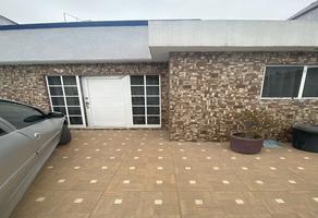 Foto de inmueble en Cuarta privada de Triomas, Col. Villa de las Flores 2a Sección (Unidad Coacalco) C.P. 55710, Coacalco de Berriozábal