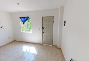 Foto de inmueble en LA VIVIENDA IDENTIFICADA COMO C EDIFICADA SOBRE EL LOTE DE TERRENO NUMERO 15 QUINCE DE LA MANZANA 14, Col. Villa del Real C.P. 55749, Tecámac