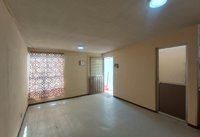 Foto de inmueble en LA CASA NUMERO SEIS DEL LOTE SIETE DE LA MANZANA VEINTE (ROMANO) MARCADA CON EL NUMERO OFICIAL NOVEN, Col. Villas de Ecatepec C.P. 55056, Ecatepec de Morelos
