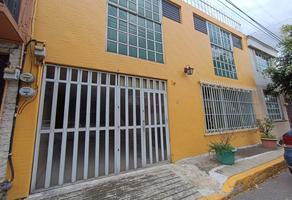 Foto de inmueble en Calle de Boulevar a Querétaro, Col. Viveros del Valle C.P. 54060, Tlalnepantla de Baz