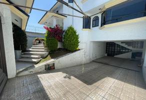 Foto de inmueble en Venta DE Casa A PIE DE Calle EN LA Colonia Xinantécatl EN Metepec, Col. Xinantécatl C.P. 52169, Metepec